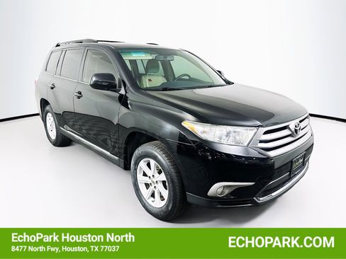 Used 2013 Toyota Highlander SE image 1