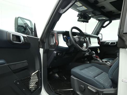 New 2026 Ford Bronco Heritage Edition AWD/4WD image 8