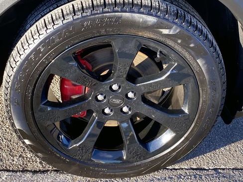 Used 2020 Ford Explorer ST w/ ST Street Pack image 31