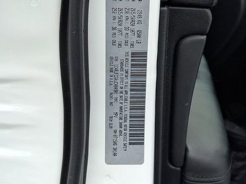 Used 2018 Jeep Grand Cherokee Overland image 28