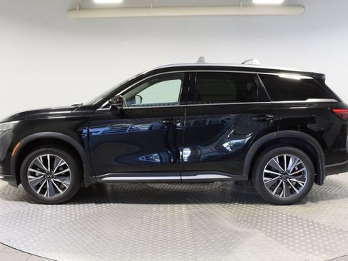 Certified 2026 INFINITI QX60 Luxe w/ Family Package AWD/4WD image 3
