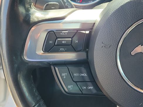 Used 2020 Ford Mustang Premium RWD image 17