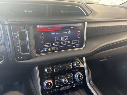 Certified 2021 GMC Yukon Denali AWD/4WD image 13
