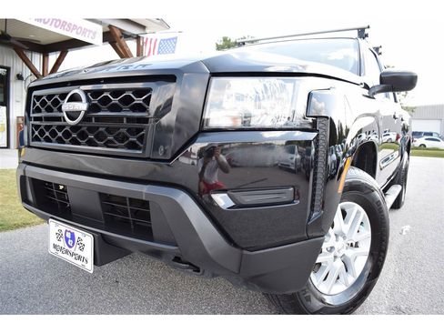 Used 2022 Nissan Frontier S w/ Technology Package image 9