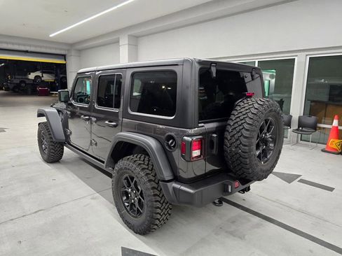 New 2025 Jeep Wrangler Willys AWD/4WD image 4