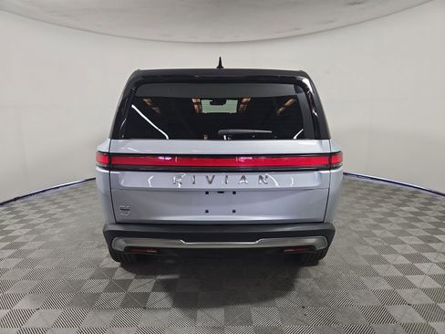Used 2024 Rivian R1S Adventure AWD/4WD image 4