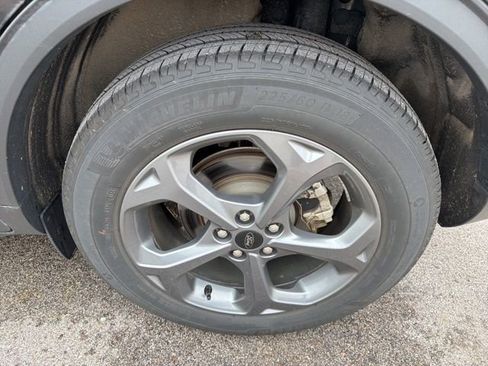 Used 2025 Ford Escape ST-Line Select image 12