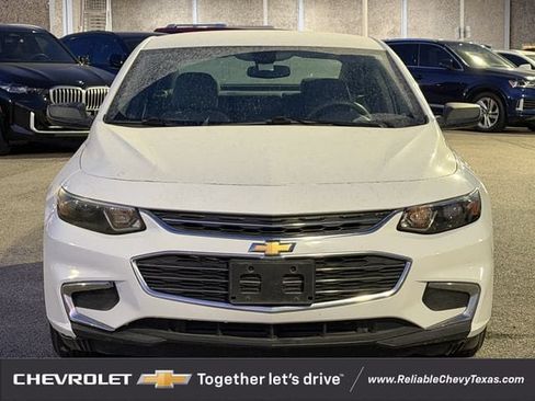 Used 2016 Chevrolet Malibu LS FWD image 2