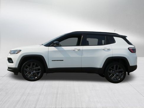 Used 2026 Jeep Compass Limited AWD/4WD image 4