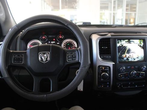 Used 2020 RAM 1500 Classic SLT w/ Luxury Group AWD/4WD image 37