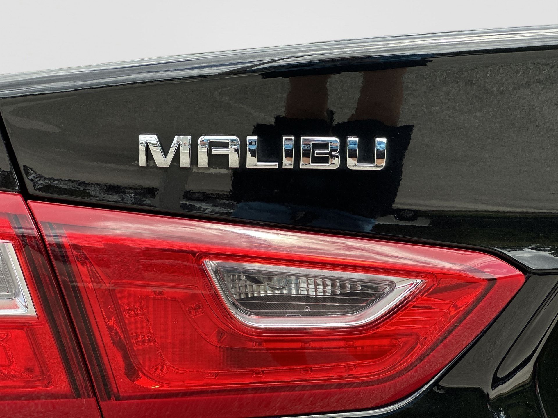 Certified 2024 Chevrolet Malibu LT FWD image 30