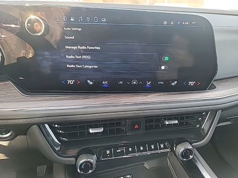 Certified 2025 Chevrolet Suburban Z71 image 16