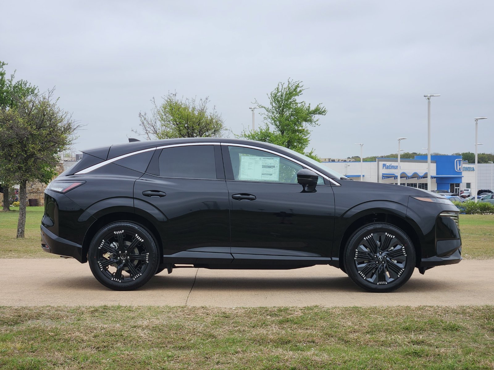 New 2026 Nissan Murano Platinum w/ Cargo Package AWD/4WD image 7