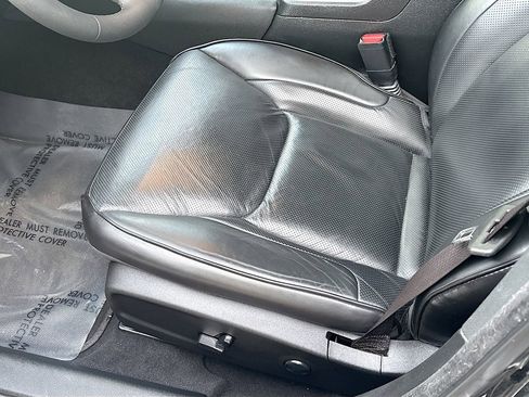 Used 2023 Chrysler 300 Touring L w/ Popular Equipment Group image 20