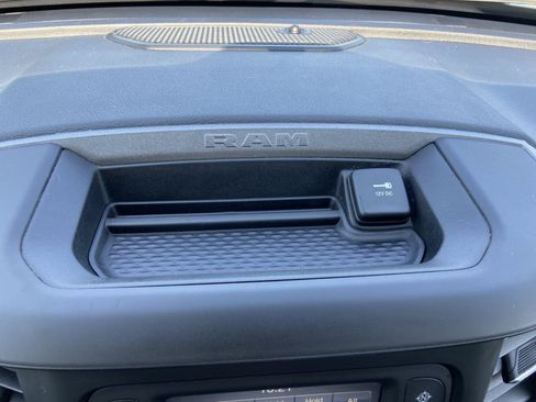 Used 2019 RAM 2500 Tradesman AWD/4WD image 31