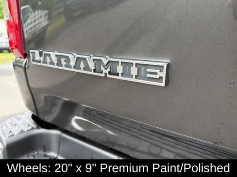 Used 2022 RAM 1500 Laramie AWD/4WD image 16