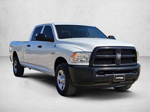 Used 2017 RAM 3500 Tradesman RWD image 3