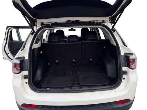 Used 2019 Jeep Compass Trailhawk w/ Cold Weather Group image 24