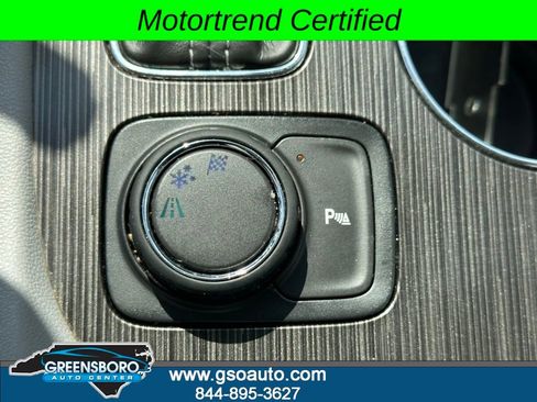 Used 2018 GMC Acadia SLT FWD image 33