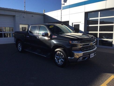 Used 2020 Chevrolet Silverado 1500 LTZ w/ LTZ Premium Package image 2