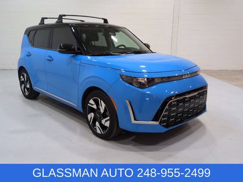 Certified 2023 Kia Soul GT-Line FWD image 1