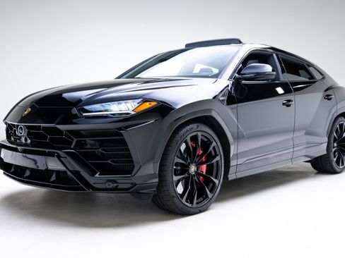Used 2022 Lamborghini Urus image 7