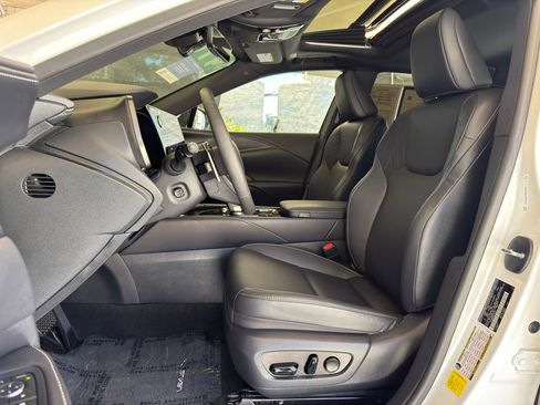 Certified 2024 Lexus RX 350 FWD w/ Technology Package image 19