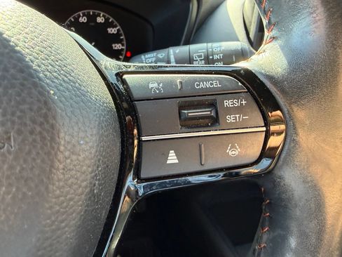 Used 2023 Honda HR-V Sport image 15