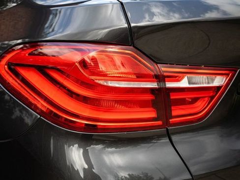 Used 2017 BMW X4 xDrive28i AWD/4WD image 10