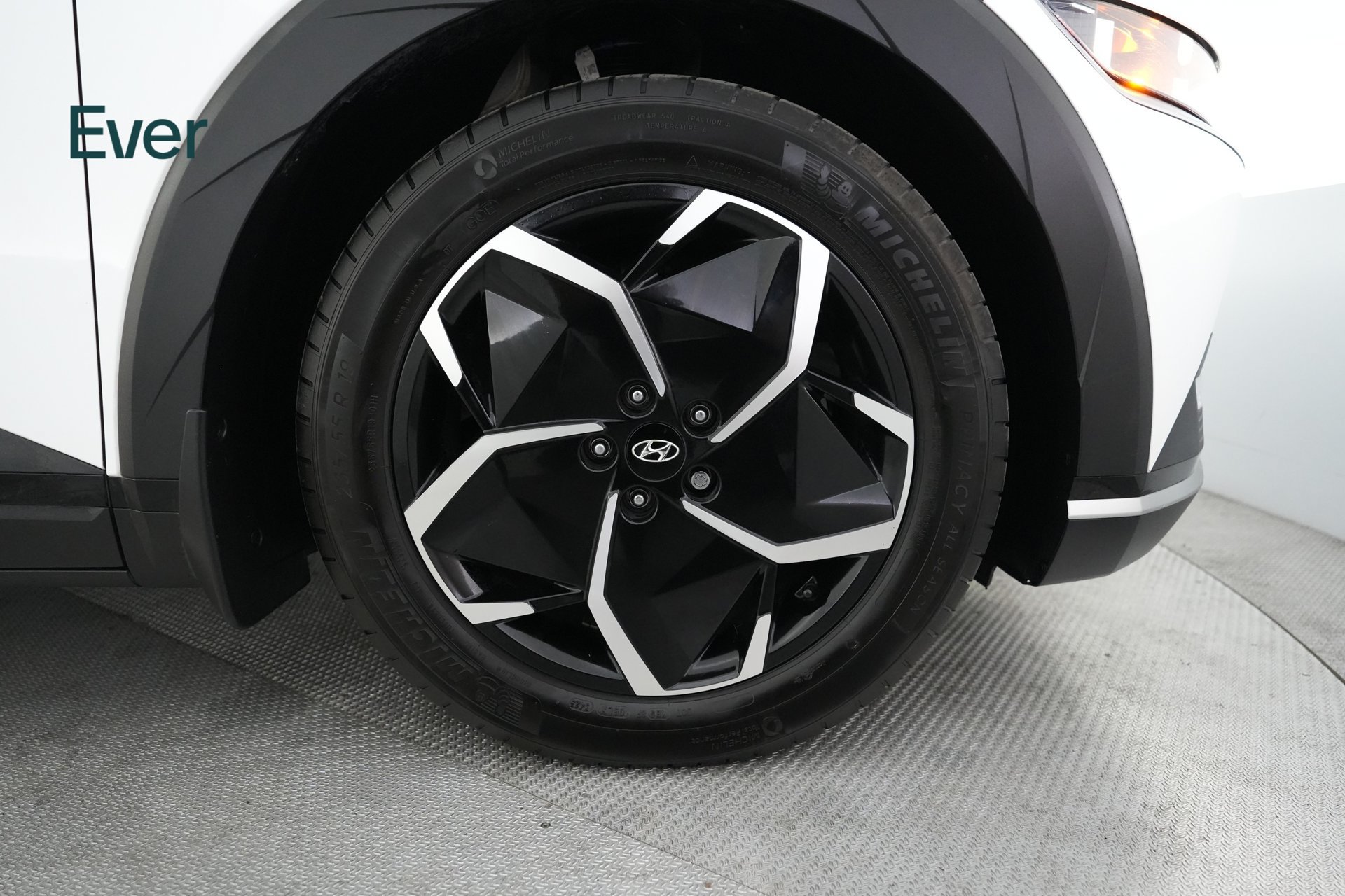 Used 2024 Hyundai Ioniq 5 SEL RWD image 20