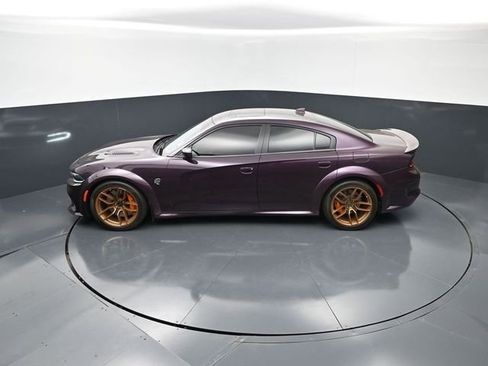 Used 2022 Dodge Charger SRT Hellcat w/ Harman/Kardon Audio Group RWD image 18