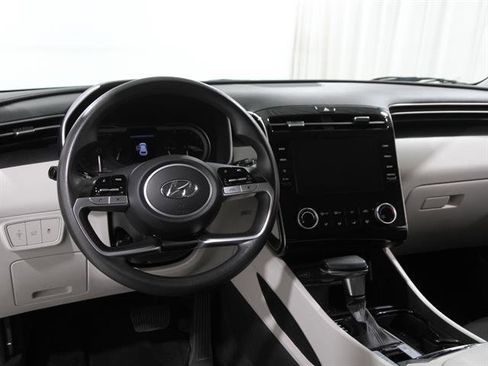 Used 2023 Hyundai Tucson SEL image 6