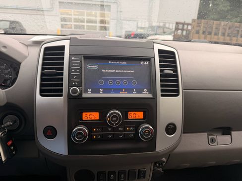 Certified 2019 Nissan Frontier SV w/ Value Truck Package RWD image 11