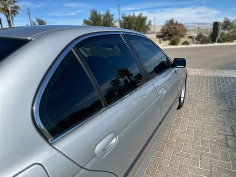 Used 2000 BMW 528i Sedan image 24