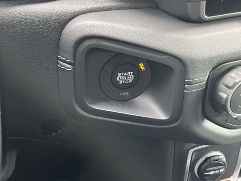 New 2026 Jeep Wrangler Unlimited Rubicon AWD/4WD image 34