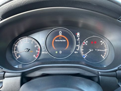 Used 2024 MAZDA MAZDA3 s image 32