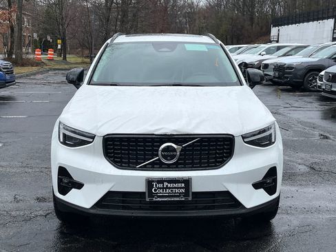 New 2026 Volvo XC40 B5 Plus w/ Protection Package Premier image 6