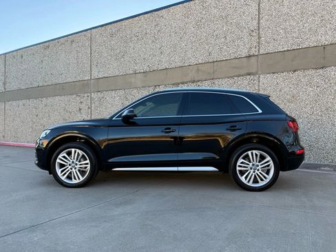 Used 2018 Audi Q5 2.0T Premium Plus w/ Premium Plus Package image 3