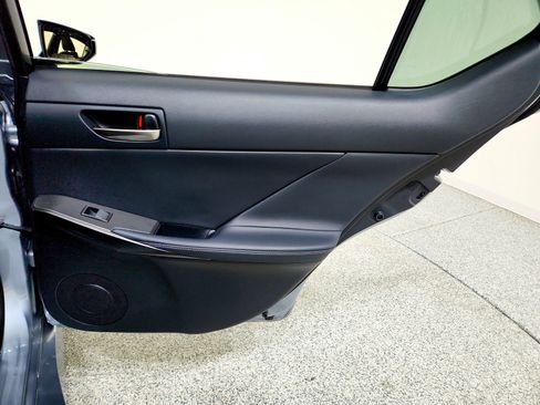 Used 2025 Lexus IS 350 F Sport image 26