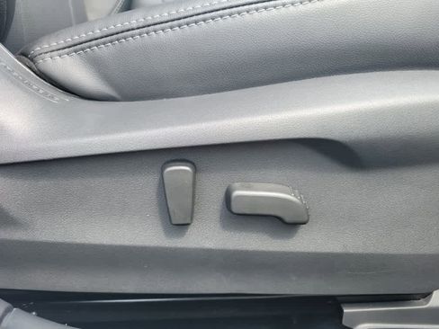 Used 2025 Subaru Legacy Limited image 32