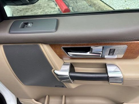 Used 2016 Land Rover LR4 HSE LUX AWD/4WD image 79
