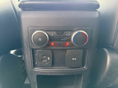 Used 2021 Ford Explorer Limited AWD/4WD image 21