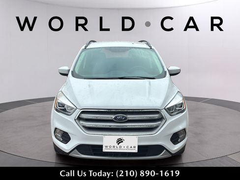 Used 2019 Ford Escape SEL FWD image 9