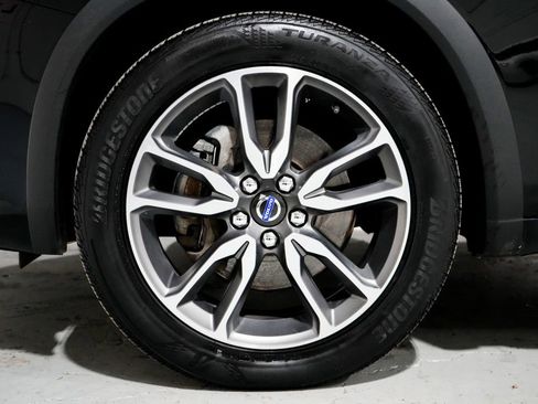 Used 2015 Volvo V60 T5 Cross Country Platinum w/ Climate Package AWD/4WD image 33