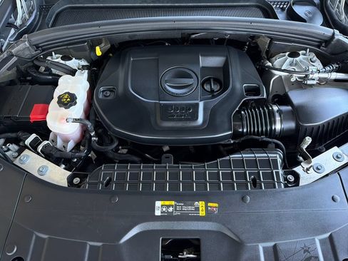 Used 2023 Jeep Grand Cherokee L Laredo RWD image 29