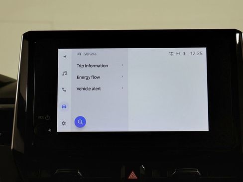 Used 2023 Toyota Corolla XLE image 34