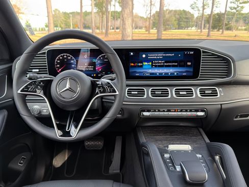 New 2026 Mercedes-Benz GLE 350 4MATIC image 3