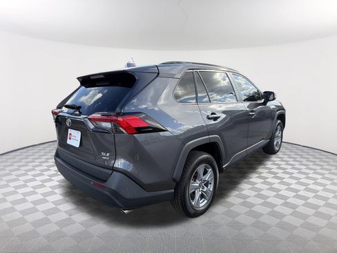 Certified 2022 Toyota RAV4 XLE w/ Convenience Package image 17