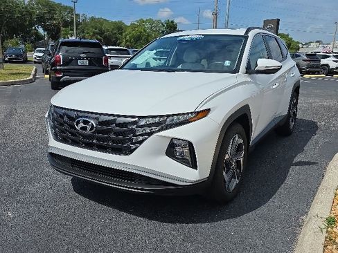 Certified 2024 Hyundai Tucson SEL w/ Convenience Package FWD image 2