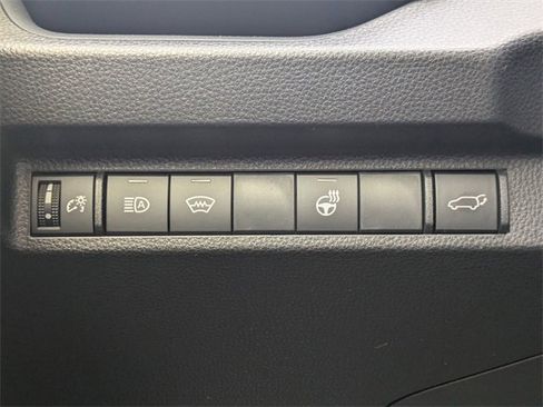 Used 2024 Toyota RAV4 XLE Premium image 30
